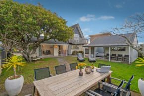 Sunshine Retreat - Pauanui Holiday Home